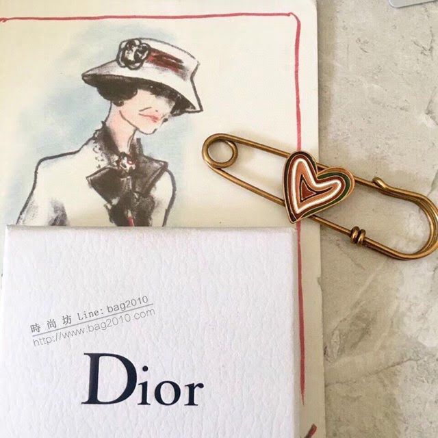 Dior飾品 迪奧經典熱銷款胸針  zgd1025